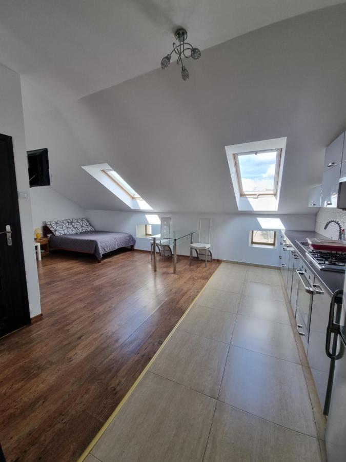 تريبينا Apartamenty Rynek Trzebinia المظهر الخارجي الصورة